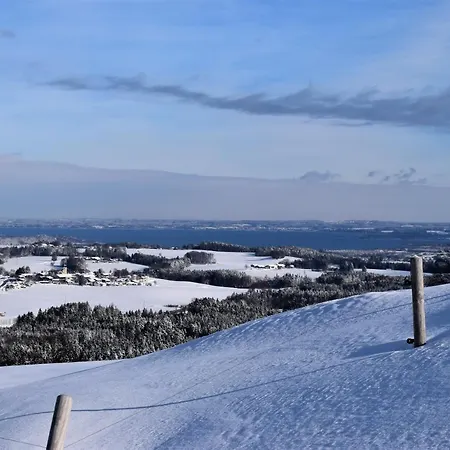 Chiemsee فراسدورف