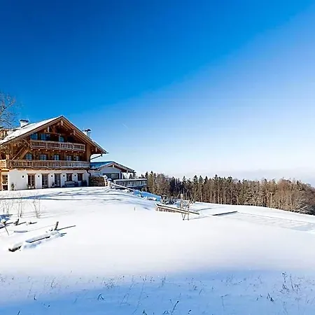 Ξενοδοχείο με διαμερίσματα Chiemsee